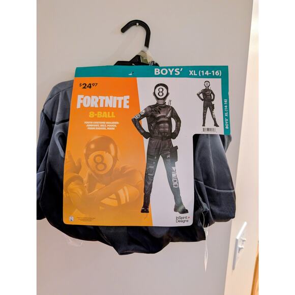 Youth XL Fortnite 8-Ball Halloween Costume - New with Tags - Picture 1 of 2